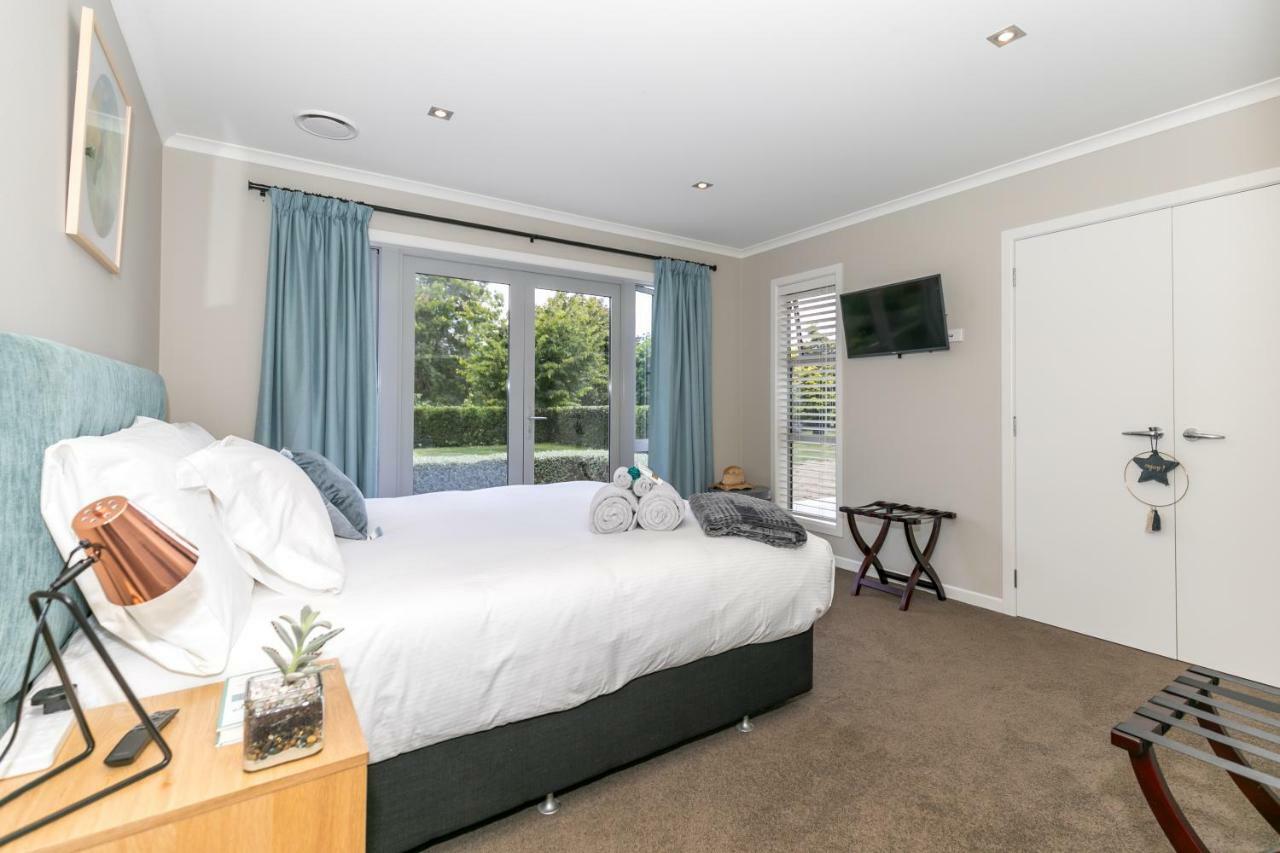 Spacious Modern Two-Bedroom Apartment Hamilton Extérieur photo